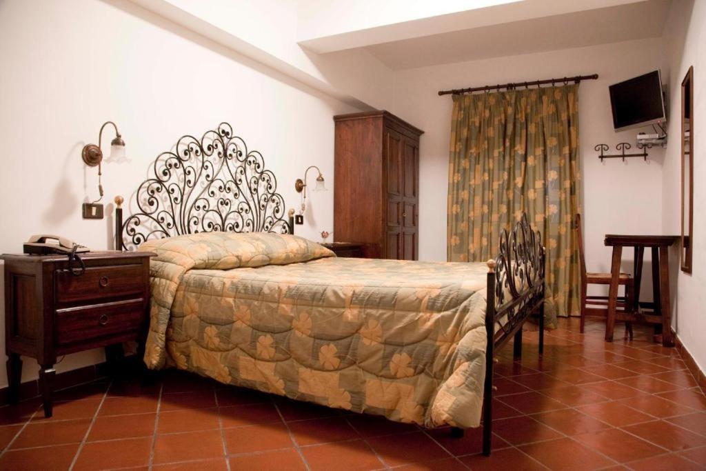 Hotel Bucaneve Pescasseroli Exterior photo